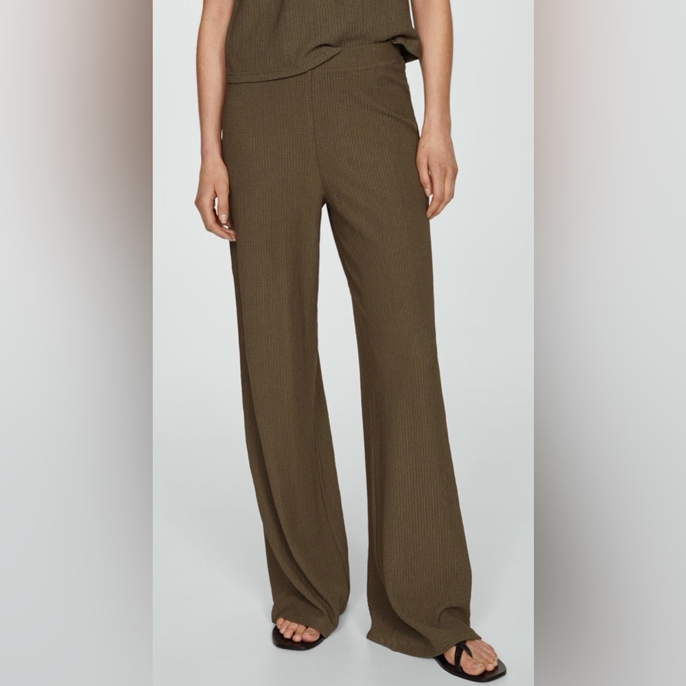 NWOT Mango Textured Wide-Leg Pants – Olive – Size Medium